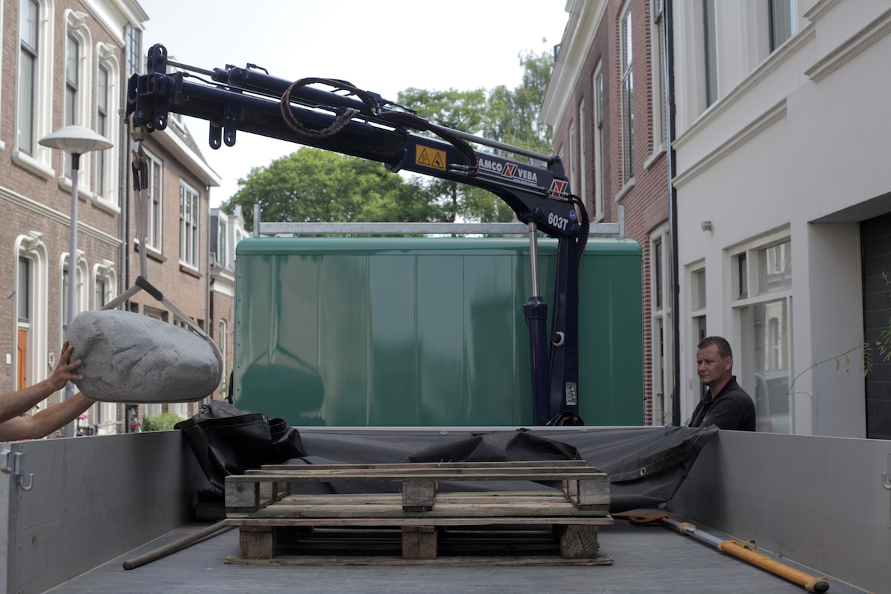 Steen voor Aäron Loterijman