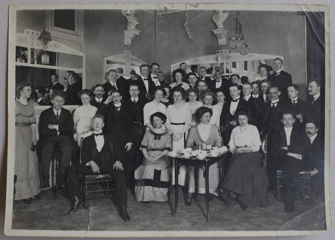 Unitas 1923
